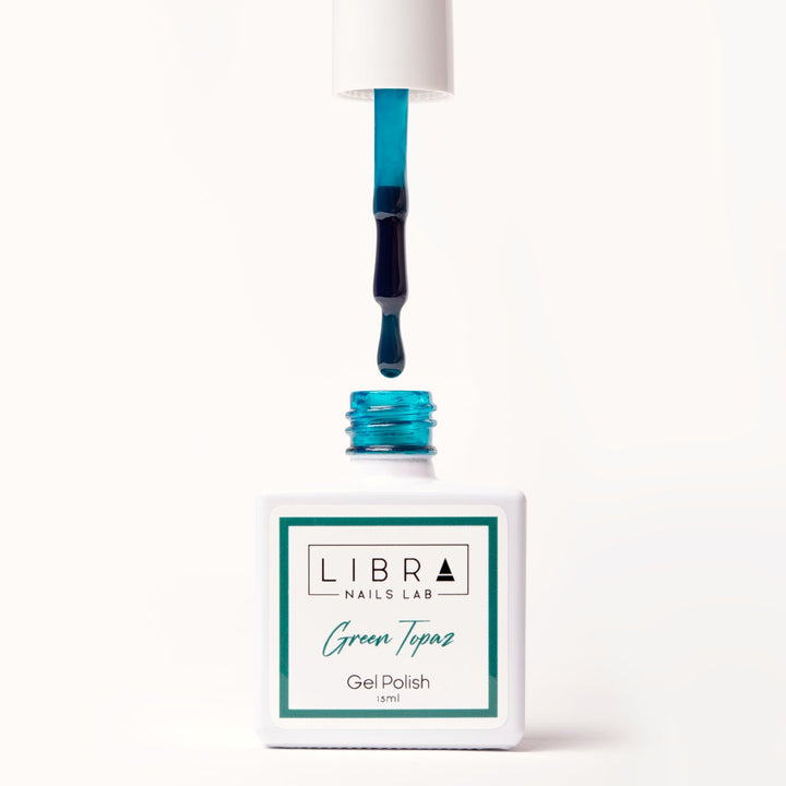 "Green Topaz" - HEMA/TPO free Gel Polish 15ml - Elegance Beauty Suisse