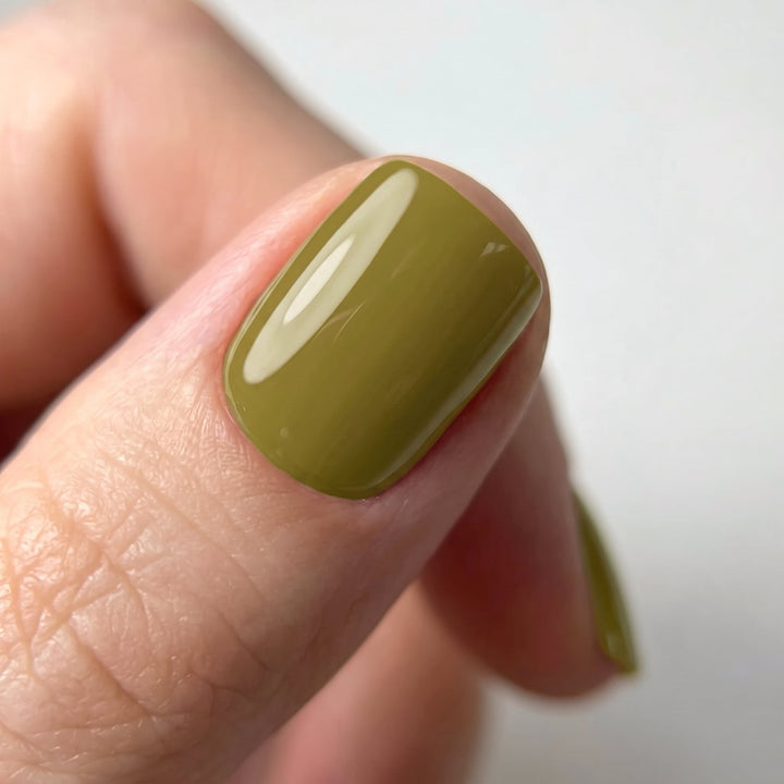 "Olive" - HEMA/TPO free Gel Polish 15ml - Elegance Beauty Suisse