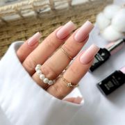 VICTORIA VYNN ™ Boost Base 8ml NUDELL - Elegance Beauty Suisse