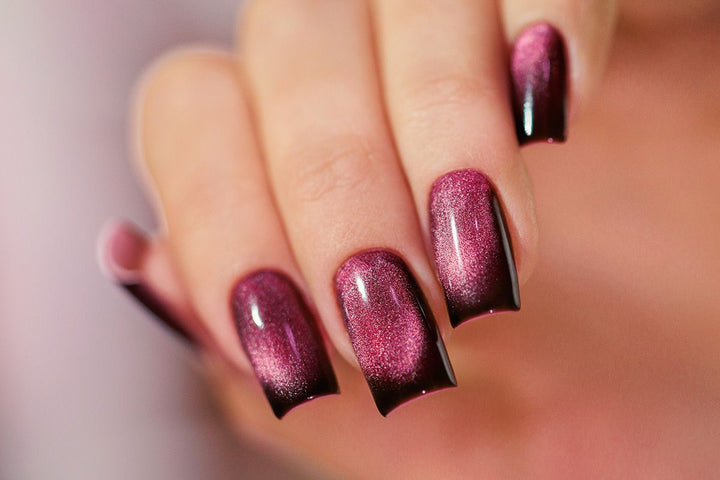 VICTORIA VYNN ™ Gel Polish No.426 MOCHA ECLAIR 8 ML - Elegance Beauty Suisse